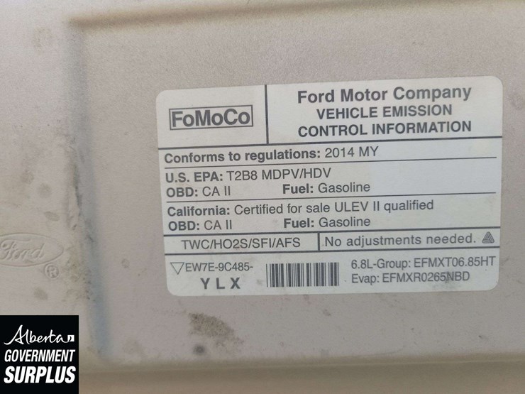 2014-ford-cargo-image-16
