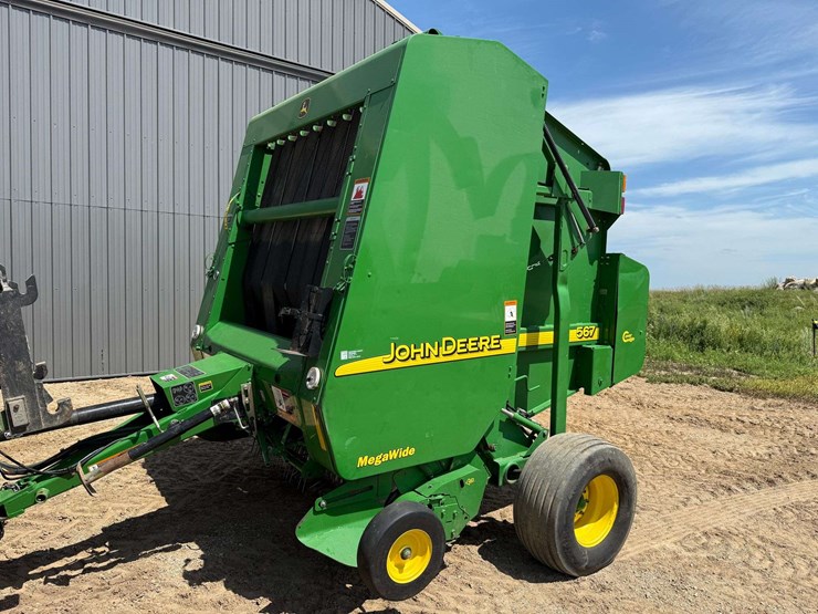 2006-john-deere-567-image-1