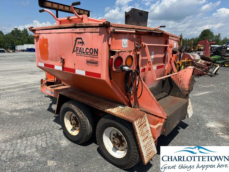 2009-falcon-t/a-portable-asphalt-trailer-image-4
