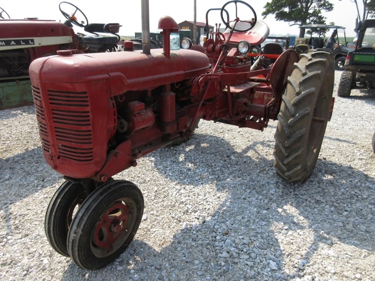 international-harvester-farmall-fc-image-4