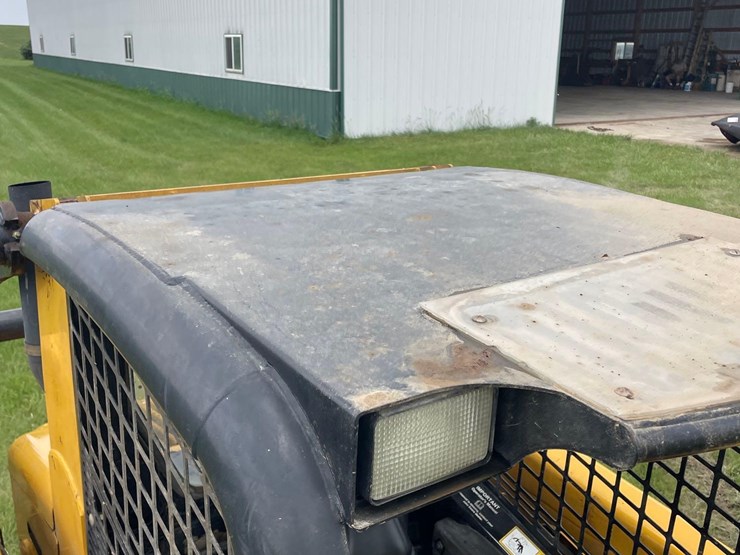 2006-john-deere-317-image-29