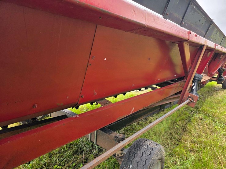 case-ih-1083-image-28
