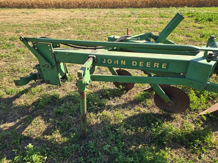 john-deere-6-image-13