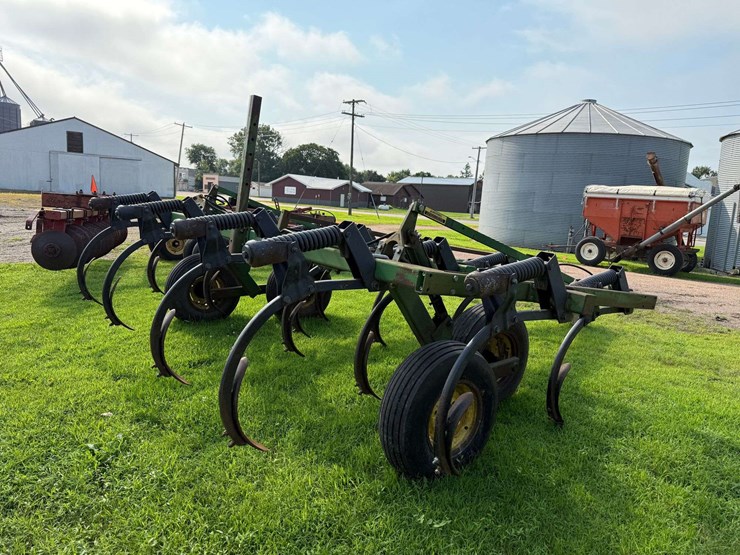 john-deere-610-image-4
