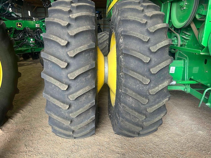 2011-john-deere-9770-sts-image-6