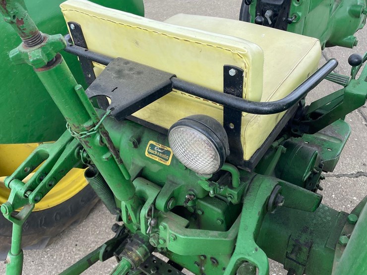 john-deere-420-image-10