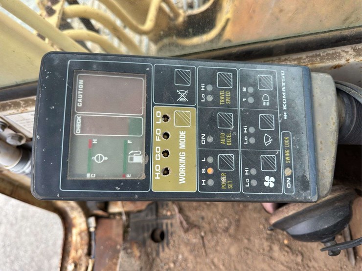 komatsu-pc150-image-16