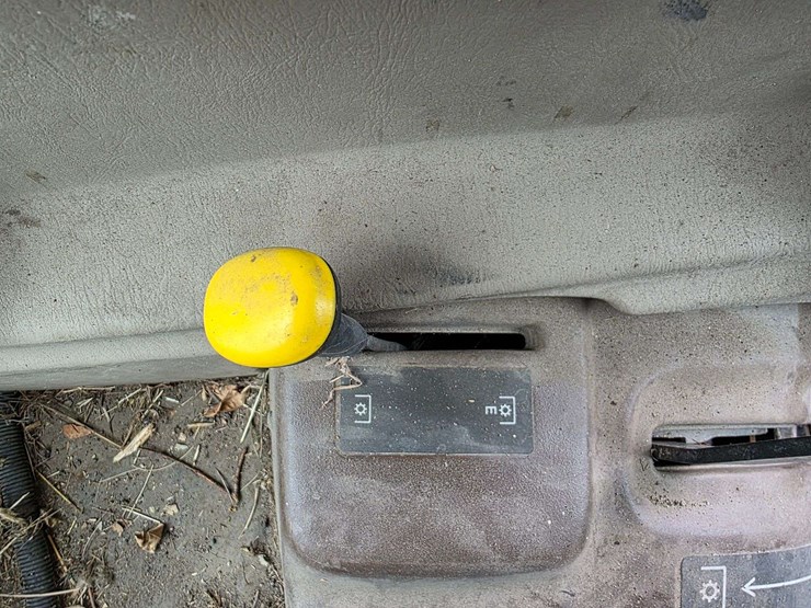 2007-john-deere-5525-image-44