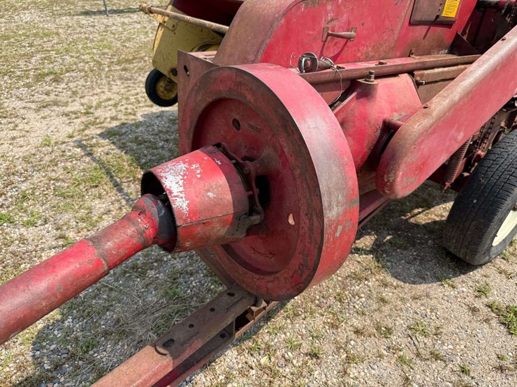 new-holland-68-image-25