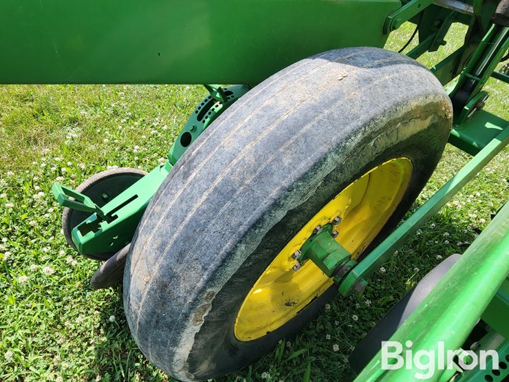 1996-john-deere-7200-image-15