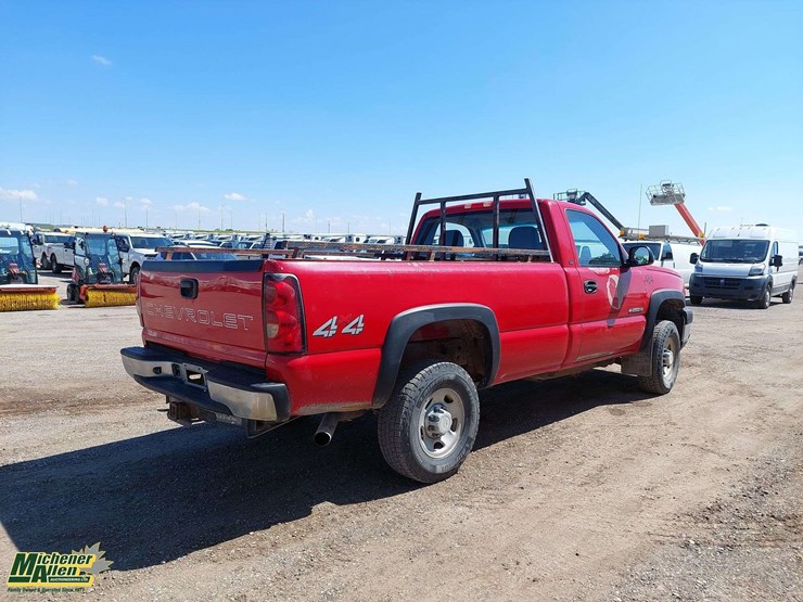 2006-chevrolet-silverado-2500hd-image-3
