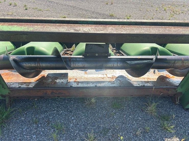 john-deere-843-image-9