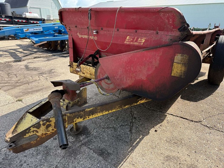 new-holland-516-image-7