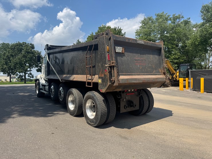 2018-western-star-4700sb-image-6
