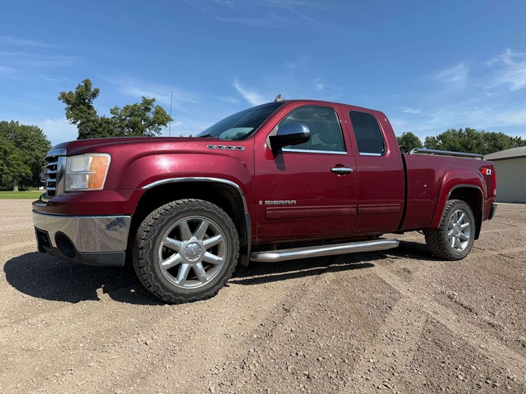 2008-gmc-sierra-1500-image-1