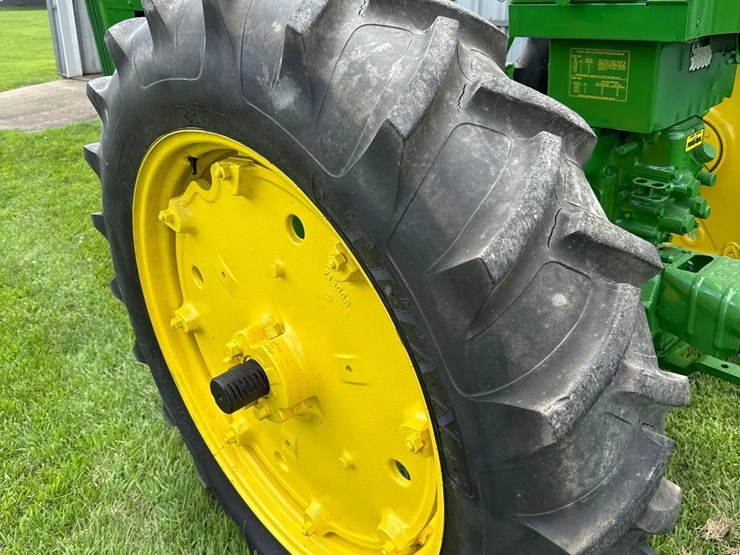 john-deere-60-image-18