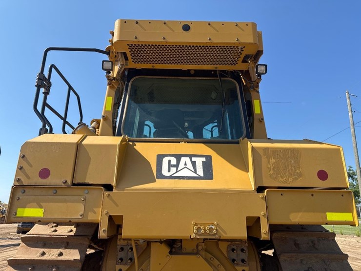caterpillar-d6t-xl-image-18