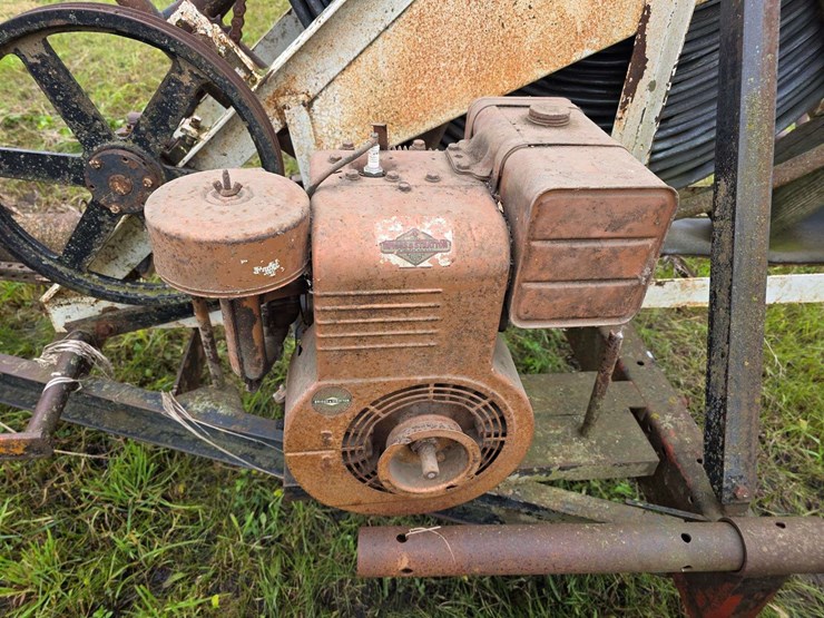 irrigation-water-cannon-on-gear,-hose-in-unknown-condition-(unusable),-has-not-been-used-in-years-image-13