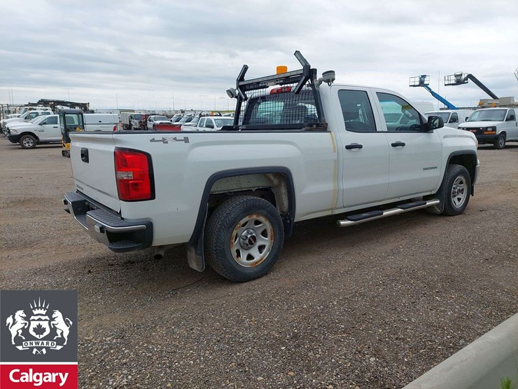 2015-gmc-sierra-1500-image-4