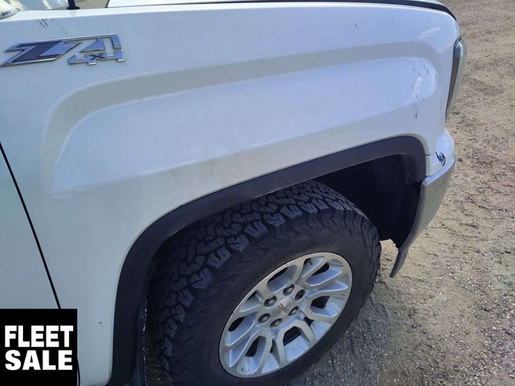 2017-gmc-sierra-1500-image-41