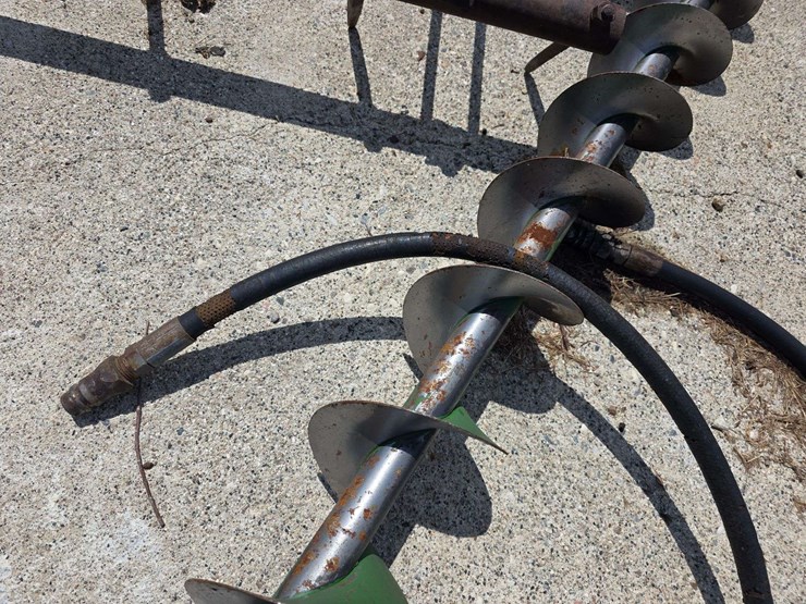 6”-to-8”-incline-auger-for-18’-bin-with-hydraulic-drive,-stainless-steel-tube-image-7