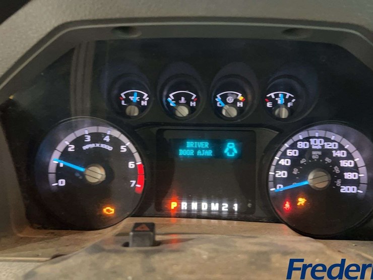 2016-ford-f350-image-15