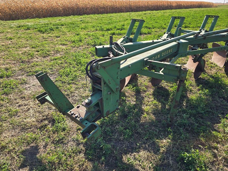 john-deere-6-image-14