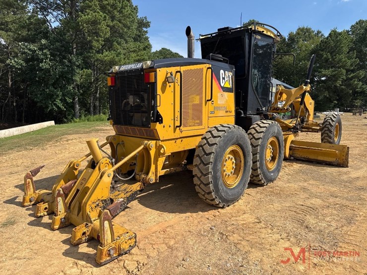 2010-caterpillar-140m-vhp-plus-image-3