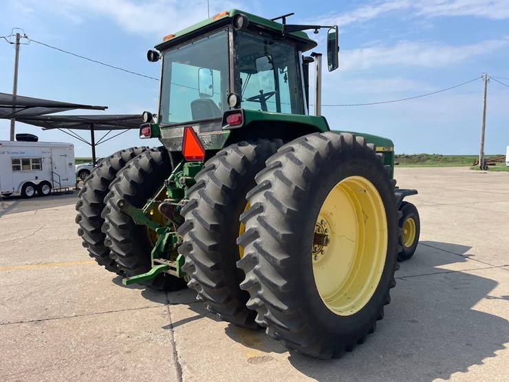 john-deere-4755-image-5