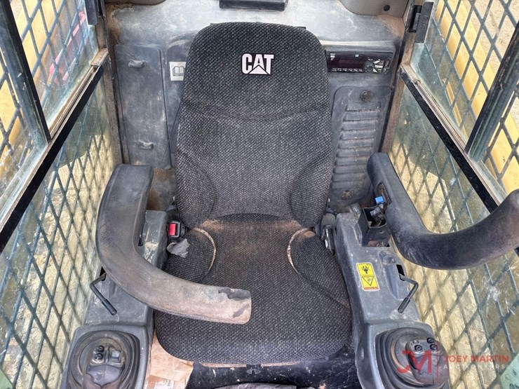 2018-caterpillar-289d-image-17
