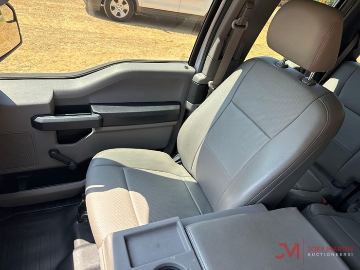 2016-ford-f150-xl-image-18