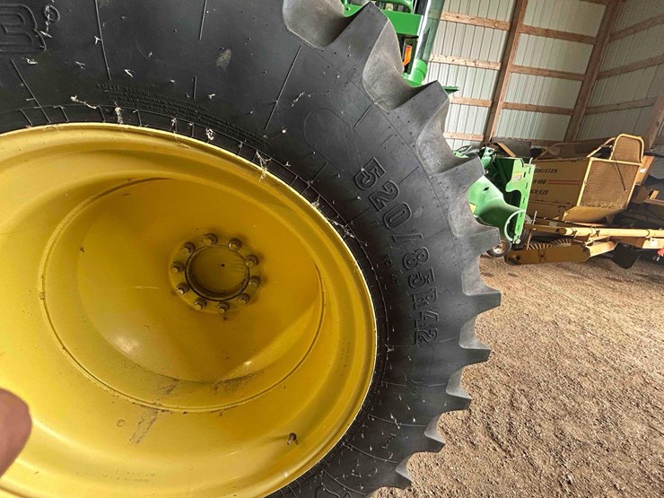 2011-john-deere-9770-sts-image-28