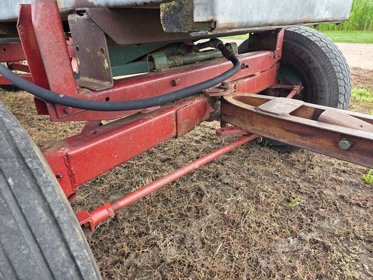galvanized-flair-box-with-hoist-in-working-order,-on-running-gear,-wood-floor,-16”-tires-on-5-bolt-r-image-5