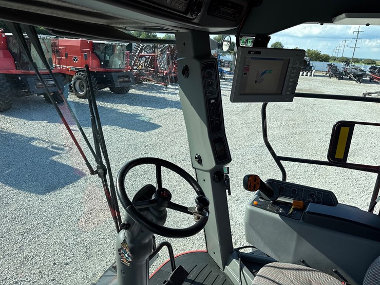 massey-ferguson-9895-image-21
