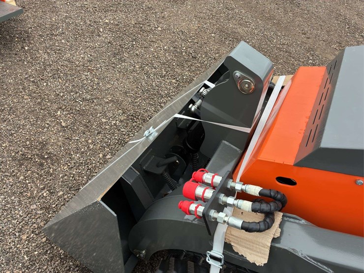mini-2024-hrc600-skid-steer-image-5