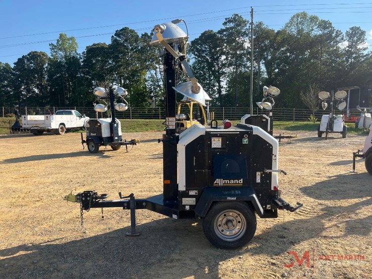 2019allmand-nite-light-v-seriestowable-light-tower-image-4
