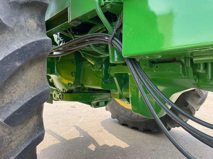 john-deere-4230-image-23