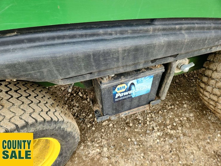 2012-john-deere-1585-image-22