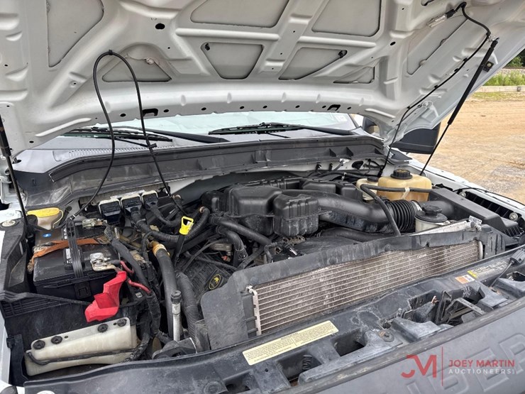2016-ford-f250-xl-image-13