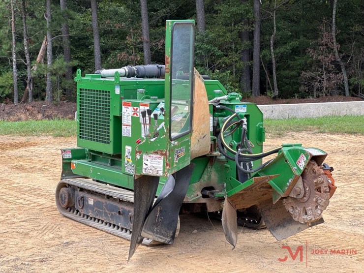 bandit-2650tk-stump-grinder-image-1