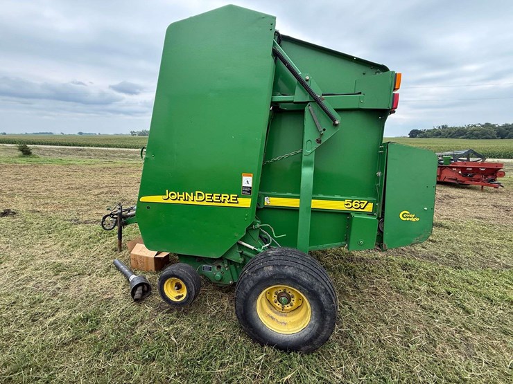 john-deere-567-image-11