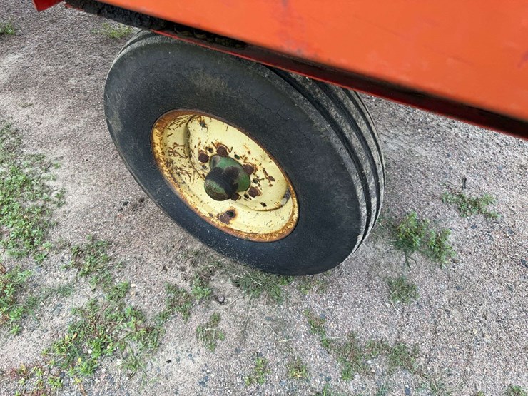 john-deere-1065-image-14