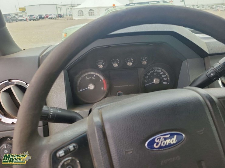 2011-ford-f550-xlt-image-7