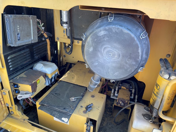 caterpillar-345c-image-47