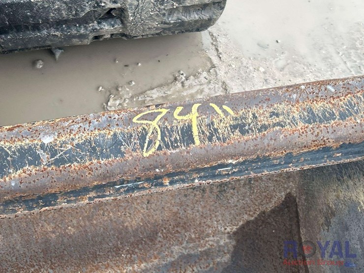2021-deere-333g-image-9