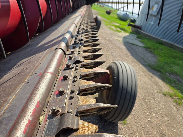 ih-model-1020-bean-head,-25’-wide,-bolt-on-sections,-comes-with-4-wheel-header-trailer,-9.5l-14-tire-image-6