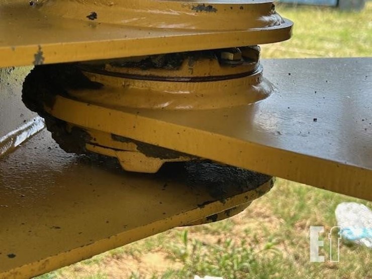 2008-caterpillar-924g-image-23