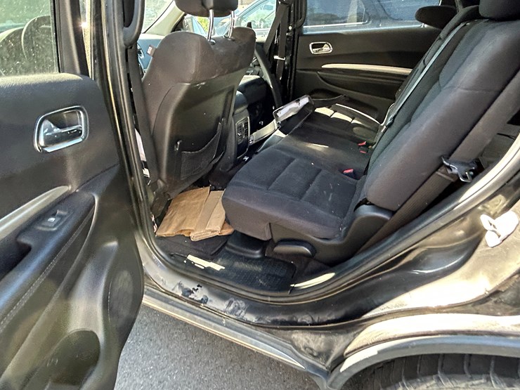 2016-dodge-durango-image-15
