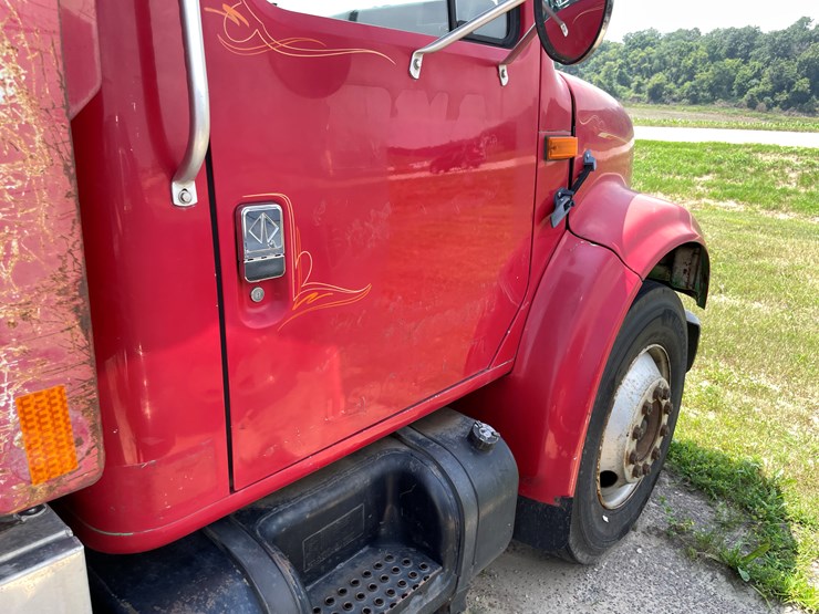#1012-•-1993-international-dump-truck-(has-wi-title)-image-63