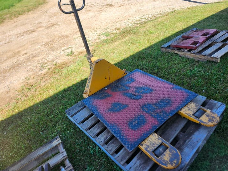 liftrite-hydraulic-pallet-jack-image-4